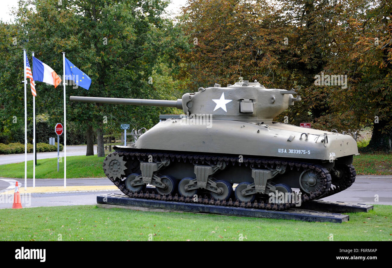 D Tag, Sherman M4A1 mittlerer Panzer, Overlord Museum, Omaha-Beach Colleville-Sur-Mer, Normandie, Normandie, Frankreich, WWII Stockfoto