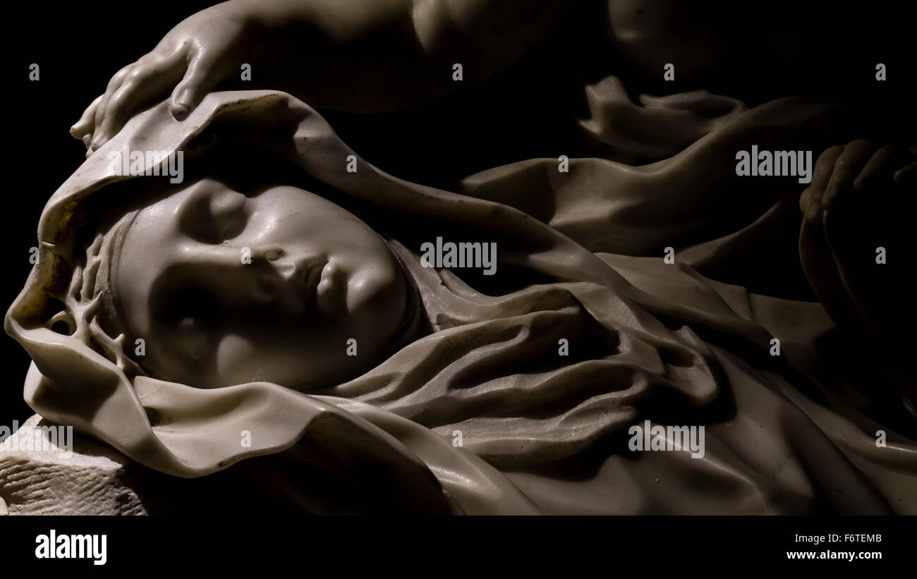 Skulptur von Santa Rosa de Lima im Kloster von Santo Domingo, Lima, Peru. Stockfoto