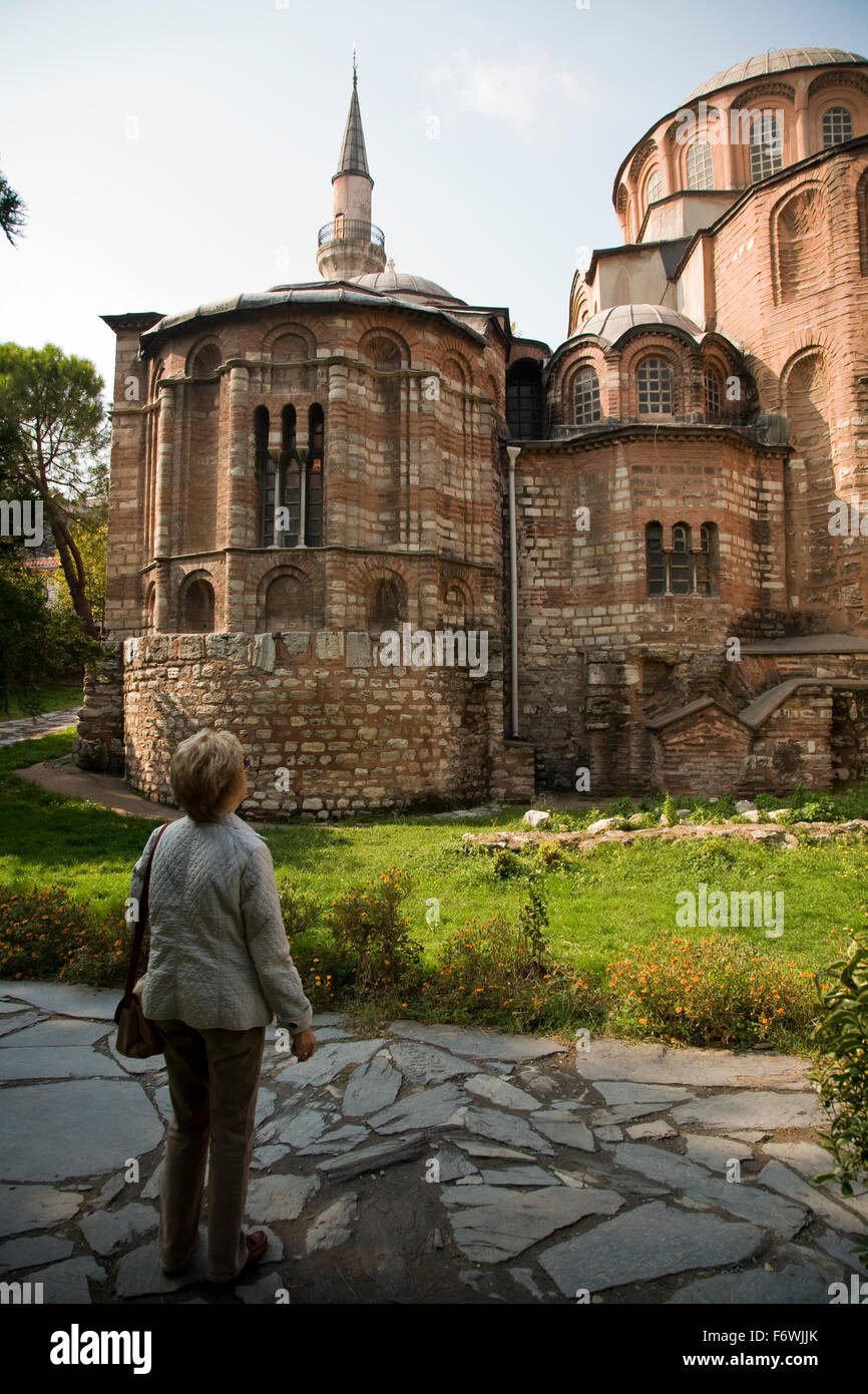 Außenansicht des Istanbuler 6.Jahrhundert Chora-Kirche, umgewandelt in eine Moschee im the16th Jahrhundert und dann in ein Museum im Jahr 1948. Stockfoto