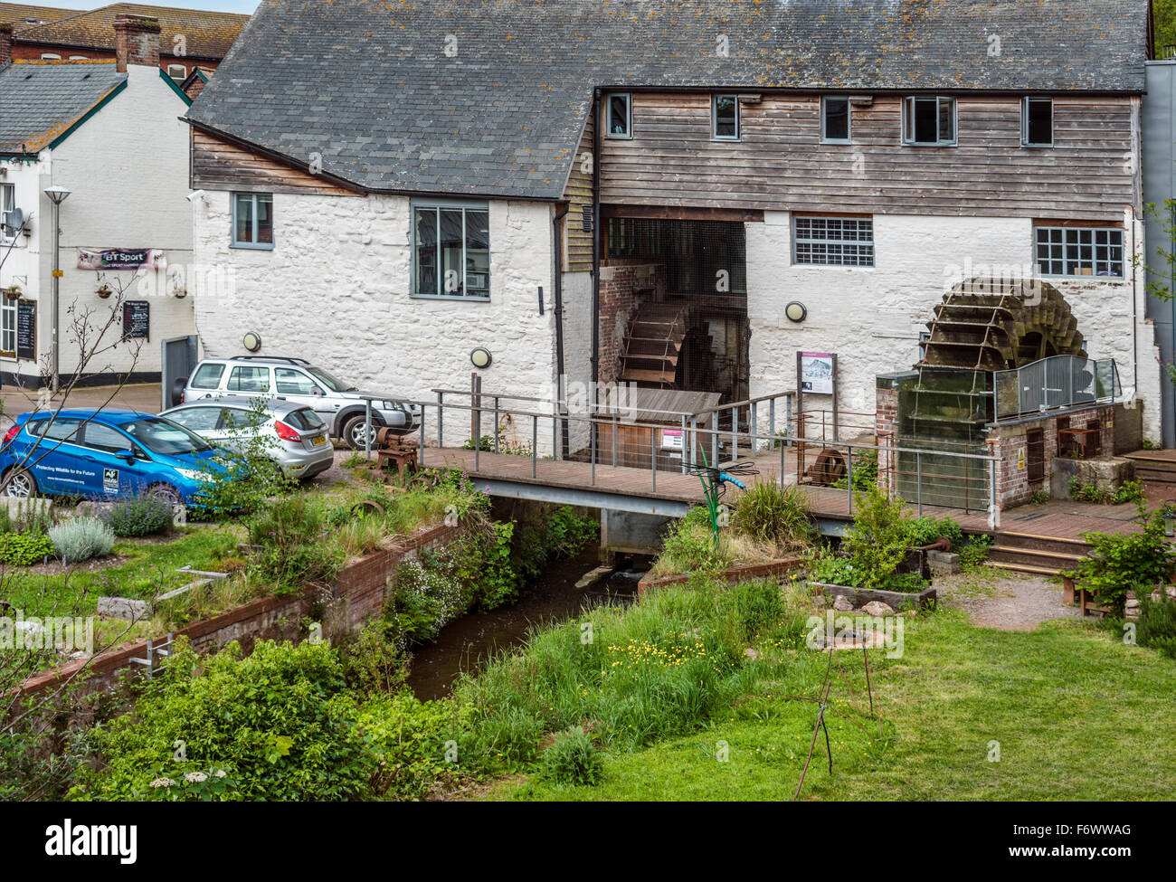 Cricklepit Mill in der Nähe der historischen Uferstraße, Exeter, Devon, England, UK Stockfoto
