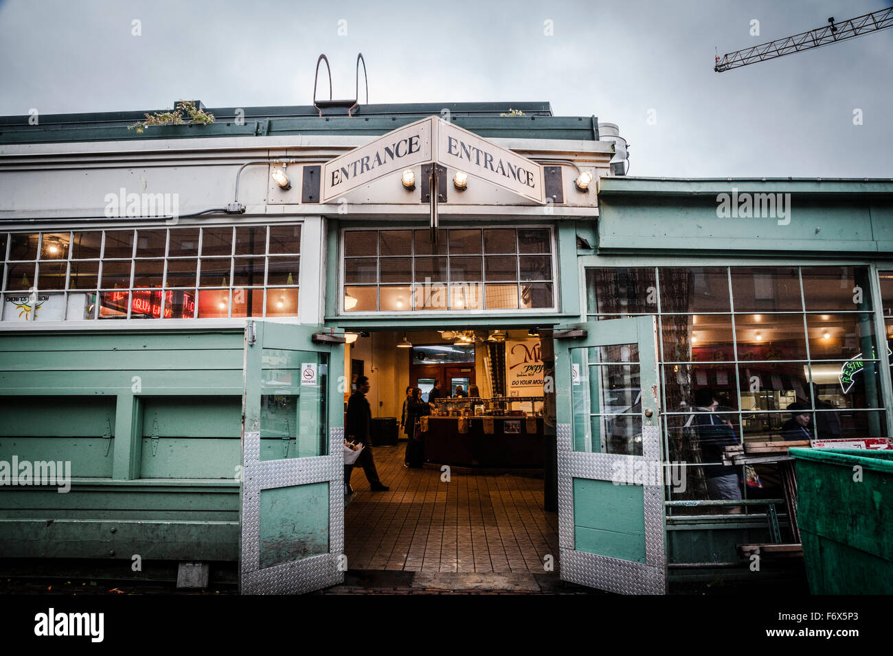 Das Public Market Center auch weltweit bekannt als Pike Place Market in Seattle, Washington Stockfoto