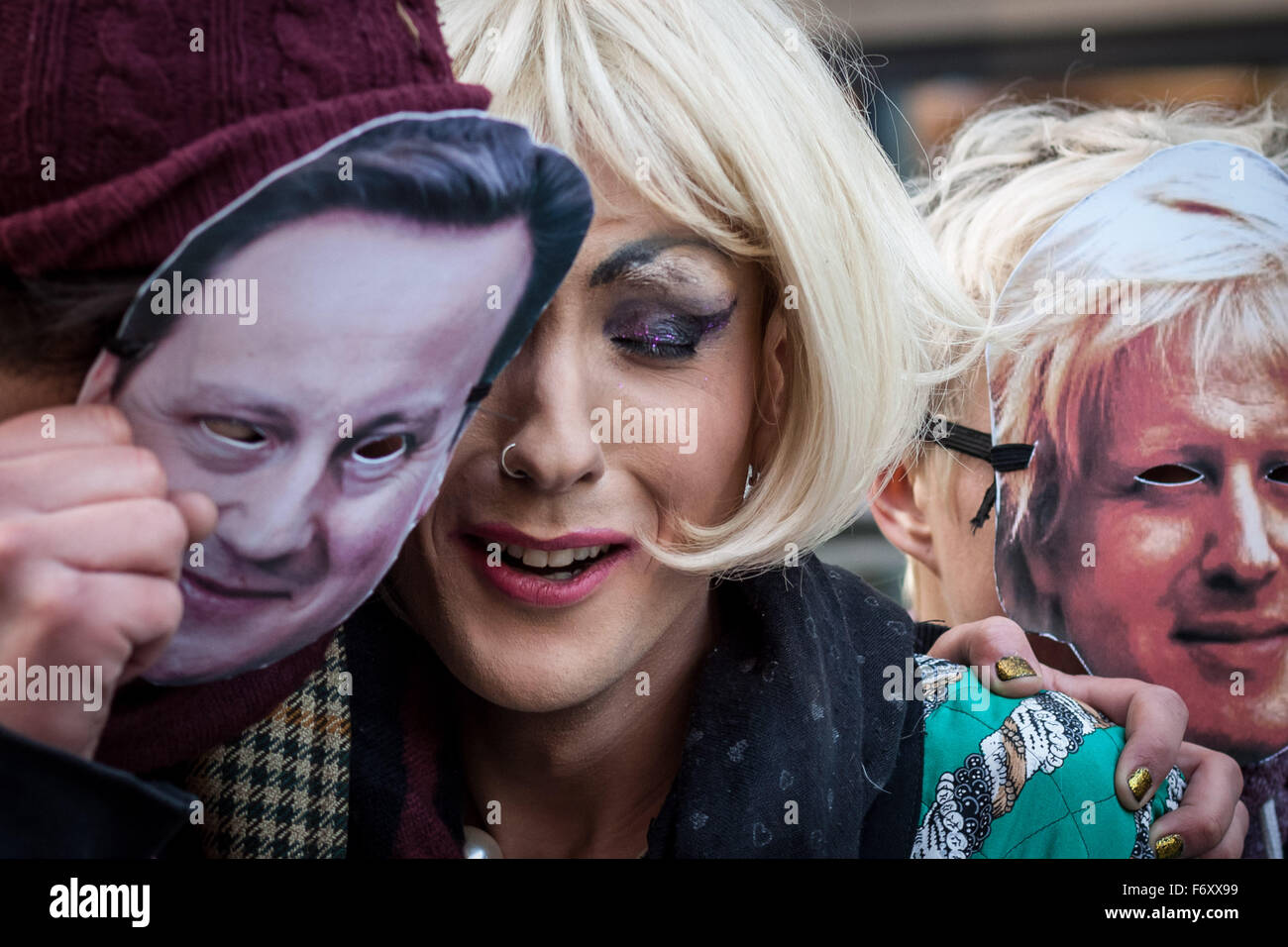 London, UK. 21. November 2015. "Keine Grenzen keine Fanatiker" LGBTI Unterstützung für Migranten Protest und außen Innenministerium gegen feindliche Einwanderungspolitik Credit-Rallye: Guy Corbishley/Alamy Live News Stockfoto