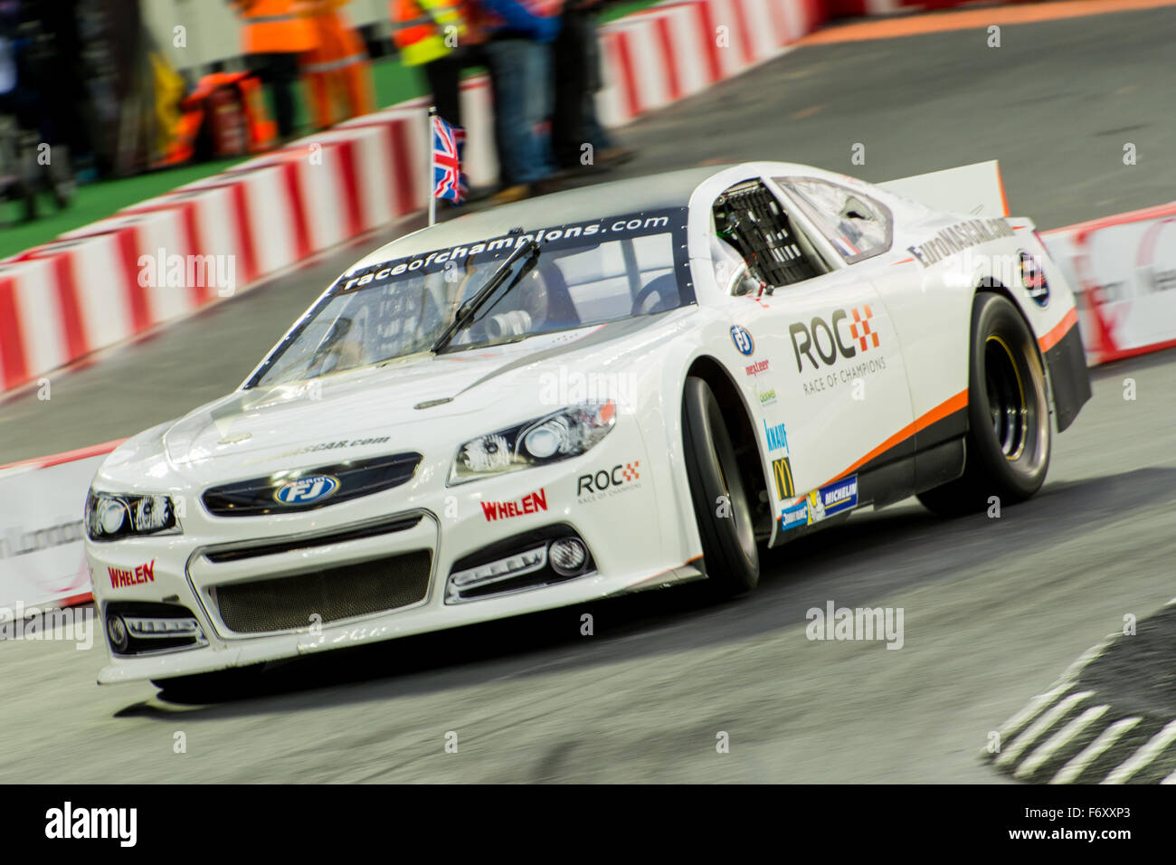 London, UK. 21. November 2015. Dreifache britische Tourenwagen-Champion Andy Priaulx Englands fährt während The Race of Champions im The Stadion am Queen Elizabeth Olympic Park am 21. November 2015 in LONDON, Vereinigtes Königreich (Foto: Gergo Toth Fotografie/ALAMY Live News) Stockfoto