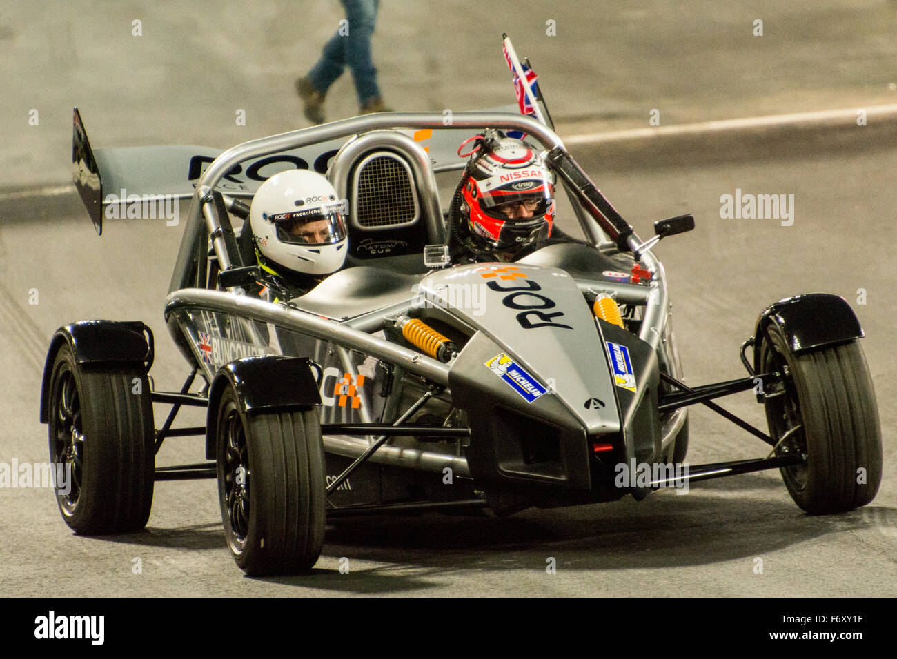 London, UK. 21. November 2015. Der amtierende Blancpain Endurance Series Champion Alex Buncombe England Laufwerke während The Race of Champions im The Stadion am Queen Elizabeth Olympic Park am 21. November 2015 in LONDON, Vereinigtes Königreich (Foto: Gergo Toth Fotografie/ALAMY Live News) Stockfoto