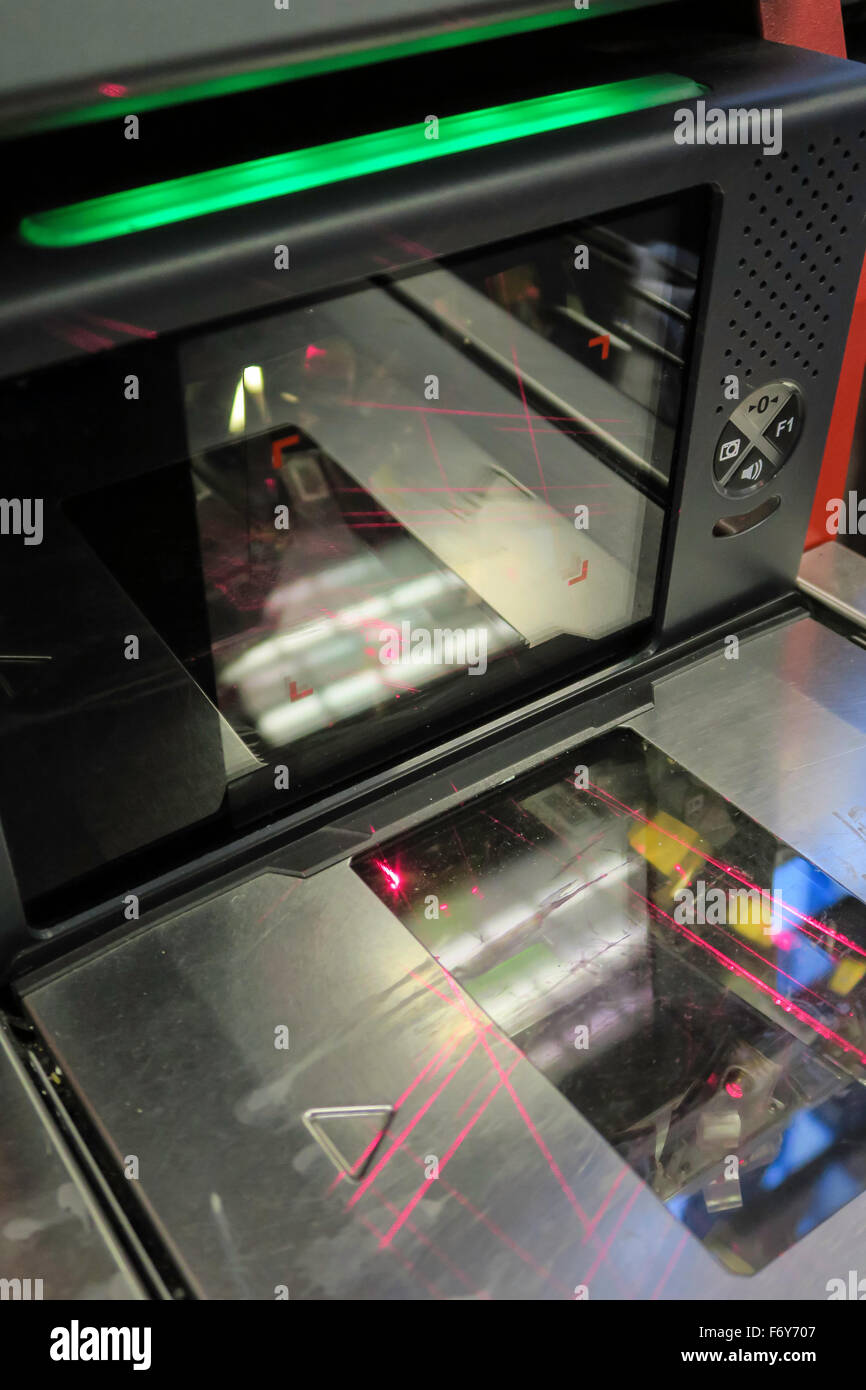 Self-Service-Kasse Maschine, NYC, USA Stockfoto