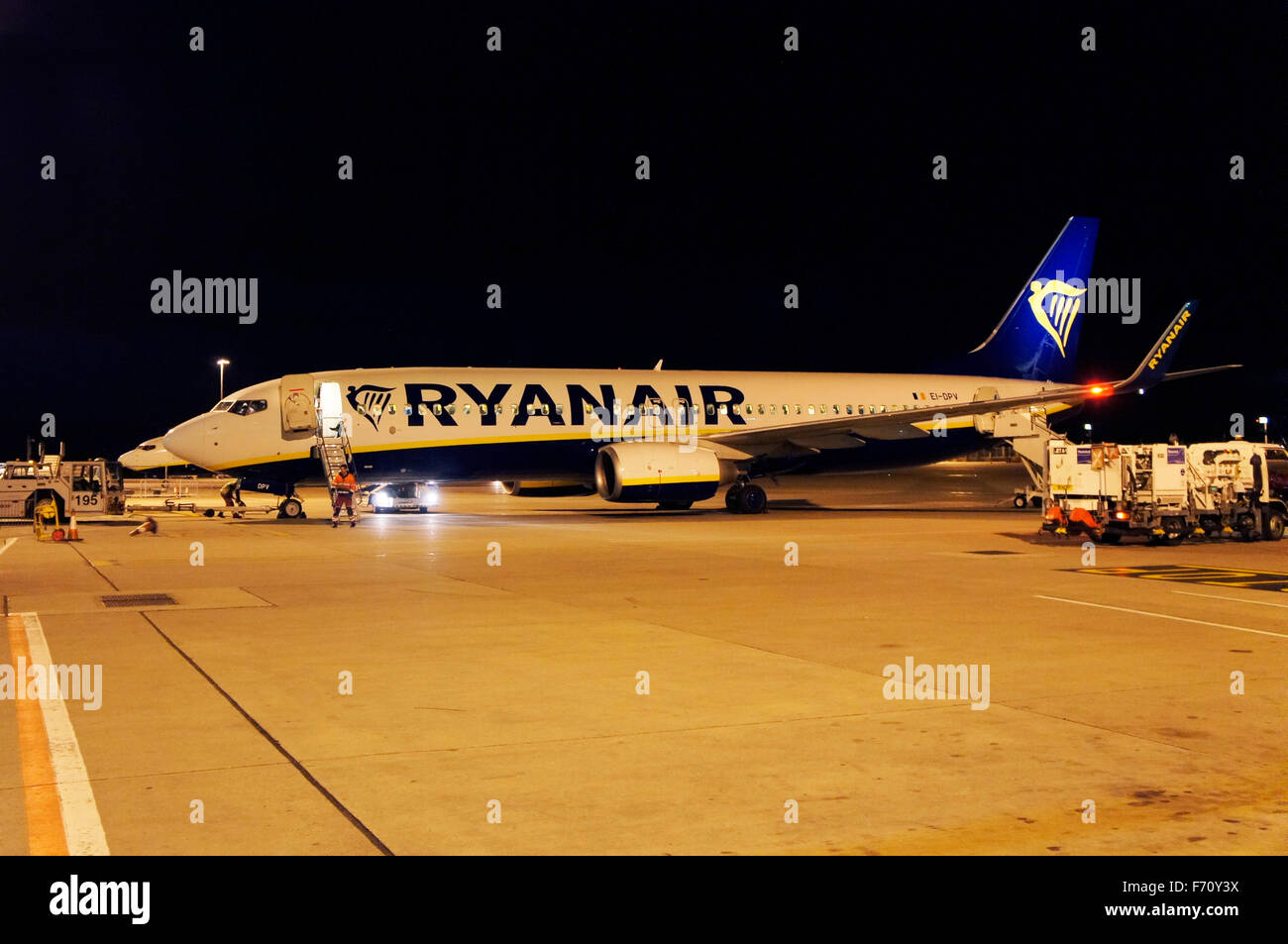 Flughafen Stansted, London, Ryanair Flugzeug Boeing 737NG Stockfoto