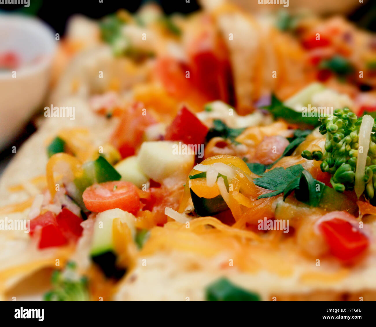 Ein Teller mit Nachos bei einer Hochzeitsfeier Stockfoto