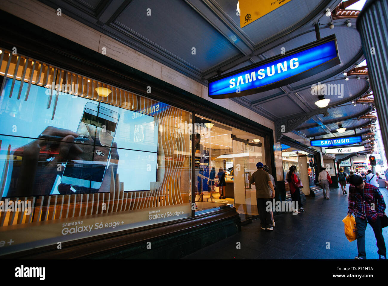 Samsung store Stockfoto