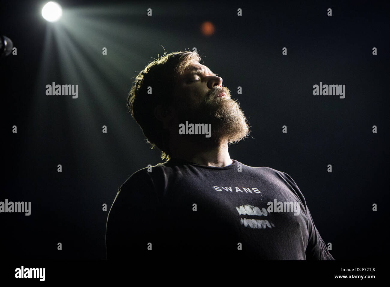 Mailand Italien. 22. November 2015. Der US-amerikanische alternative-Rock-Singer-Songwriter JOHN GRANT führt live auf der Bühne Fabrique, sein neues Album "Grey kitzelt schwarz Druck" Credit: Rodolfo weitertransferiert/Alamy Live News Stockfoto