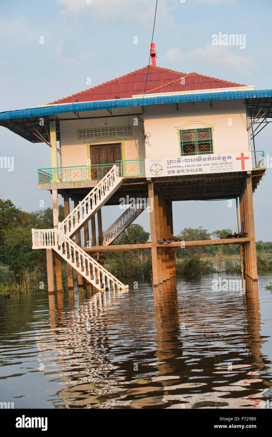 Das schwimmende Dorf Kampong Phluk in der Nähe von Siem Reap, Kambodscha Stockfoto