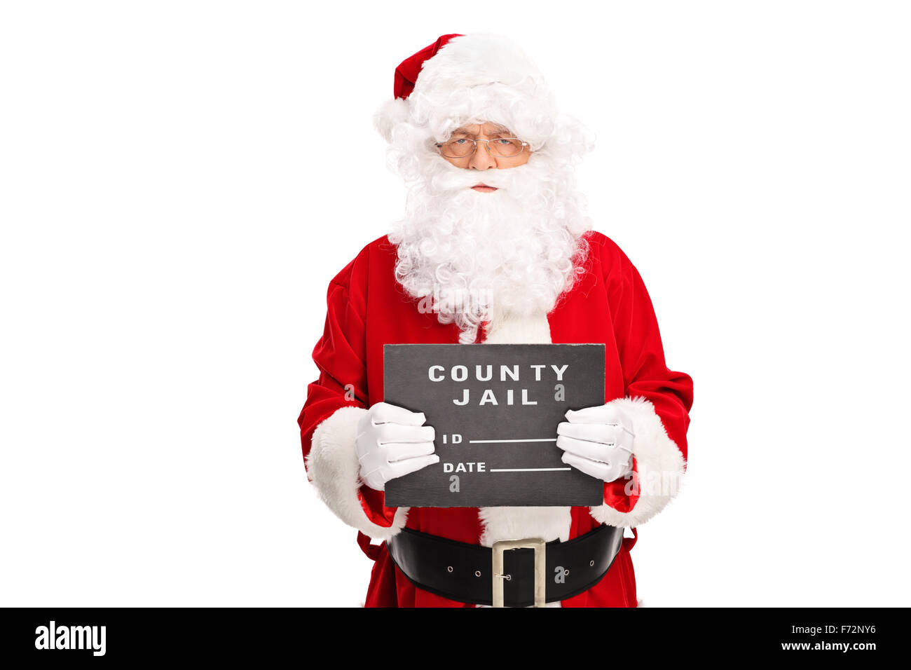 Studio erschossen von einem kriminellen Santa Claus posieren für ein Foto mit einem schwarzen Brett in der Hand isoliert auf weißem Hintergrund Stockfoto