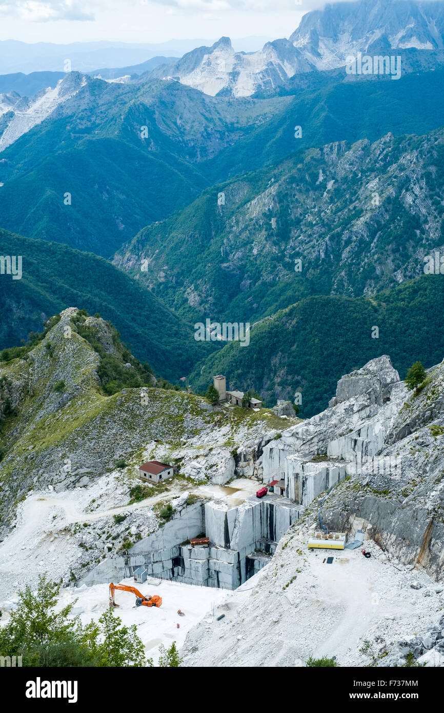 Marmor-Steinbruch in der Nähe von Massa Carrara, Italien Stockfoto