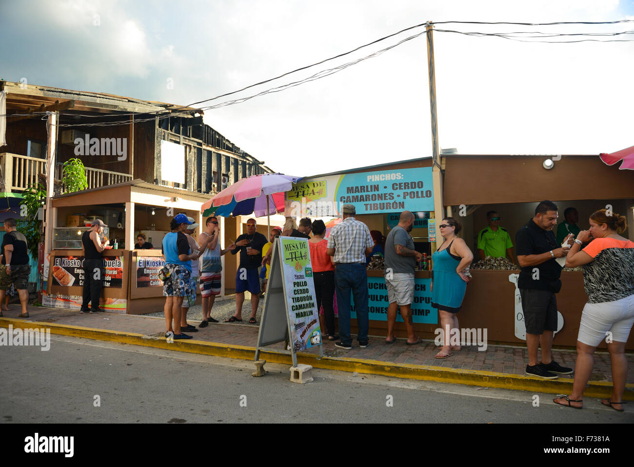 Meeresfrüchte Verkäufer am Strand Boqueron. Cabo Rojo, Puerto Rico. Territorium der USA. Karibik-Insel. Stockfoto