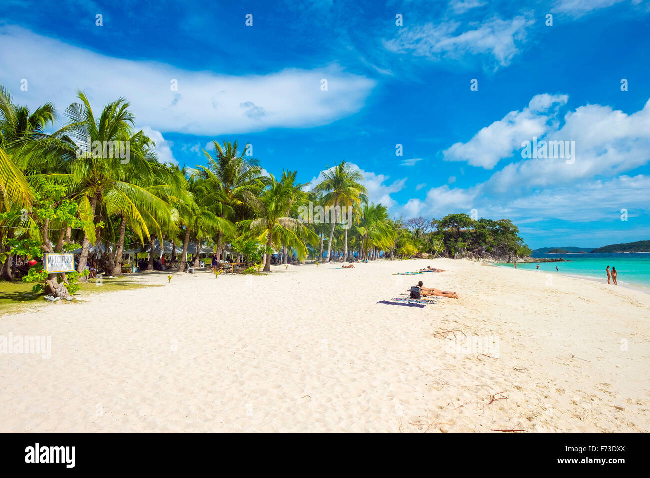 White Sand Beach auf Malcapuya Island, Philippinen Stockfoto