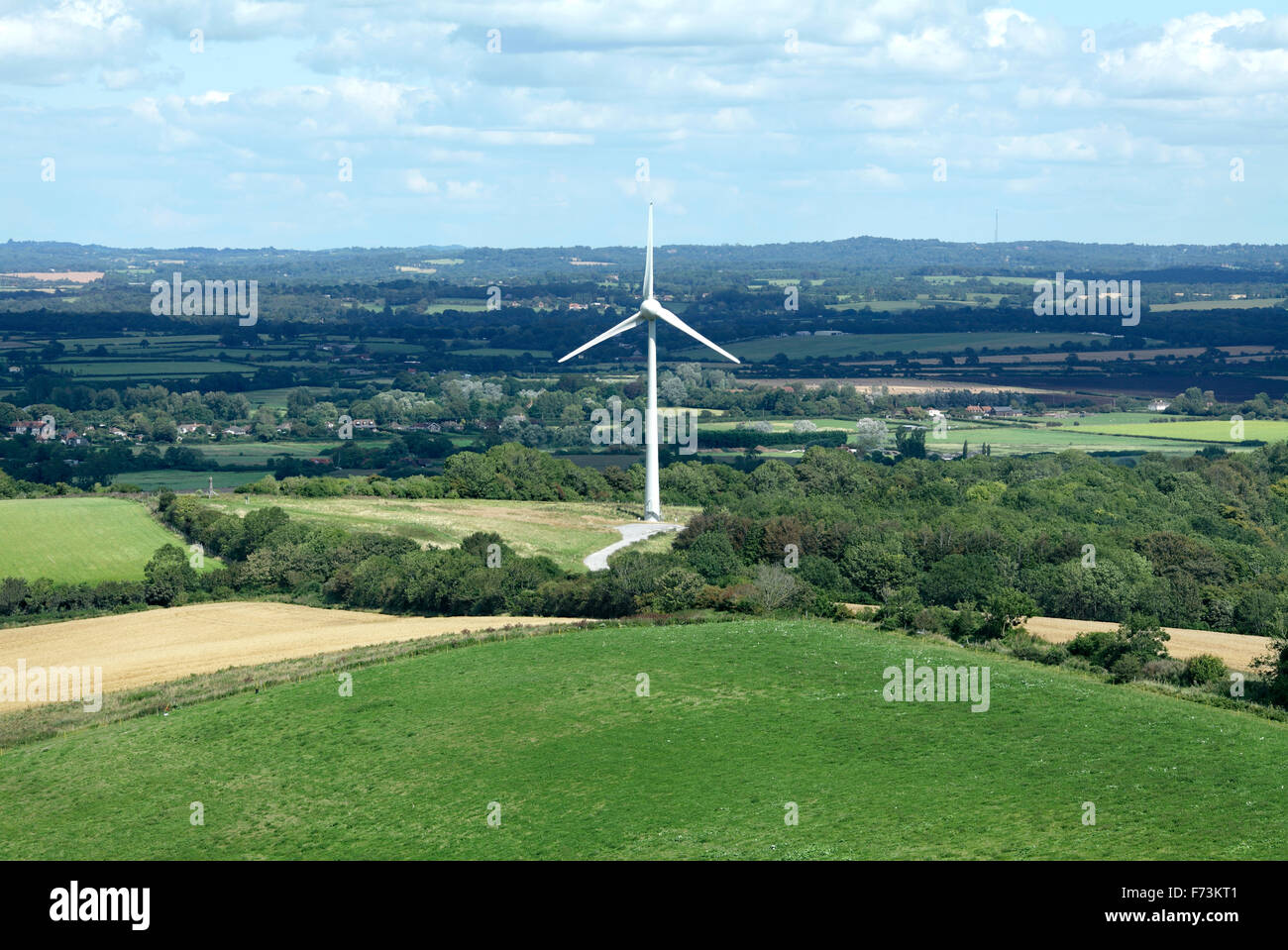 Windkraftanlage in der Nähe von Glyndebourne, East Sussex. Stockfoto