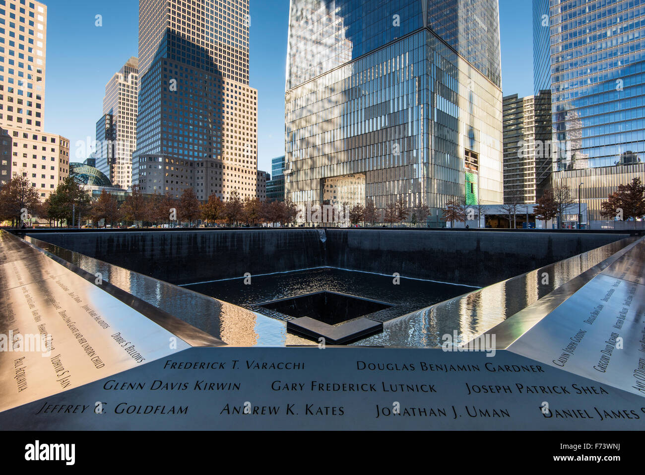 Nördlichen Pool, National September 11 Memorial & Museum, Lower Manhattan, New York, USA Stockfoto