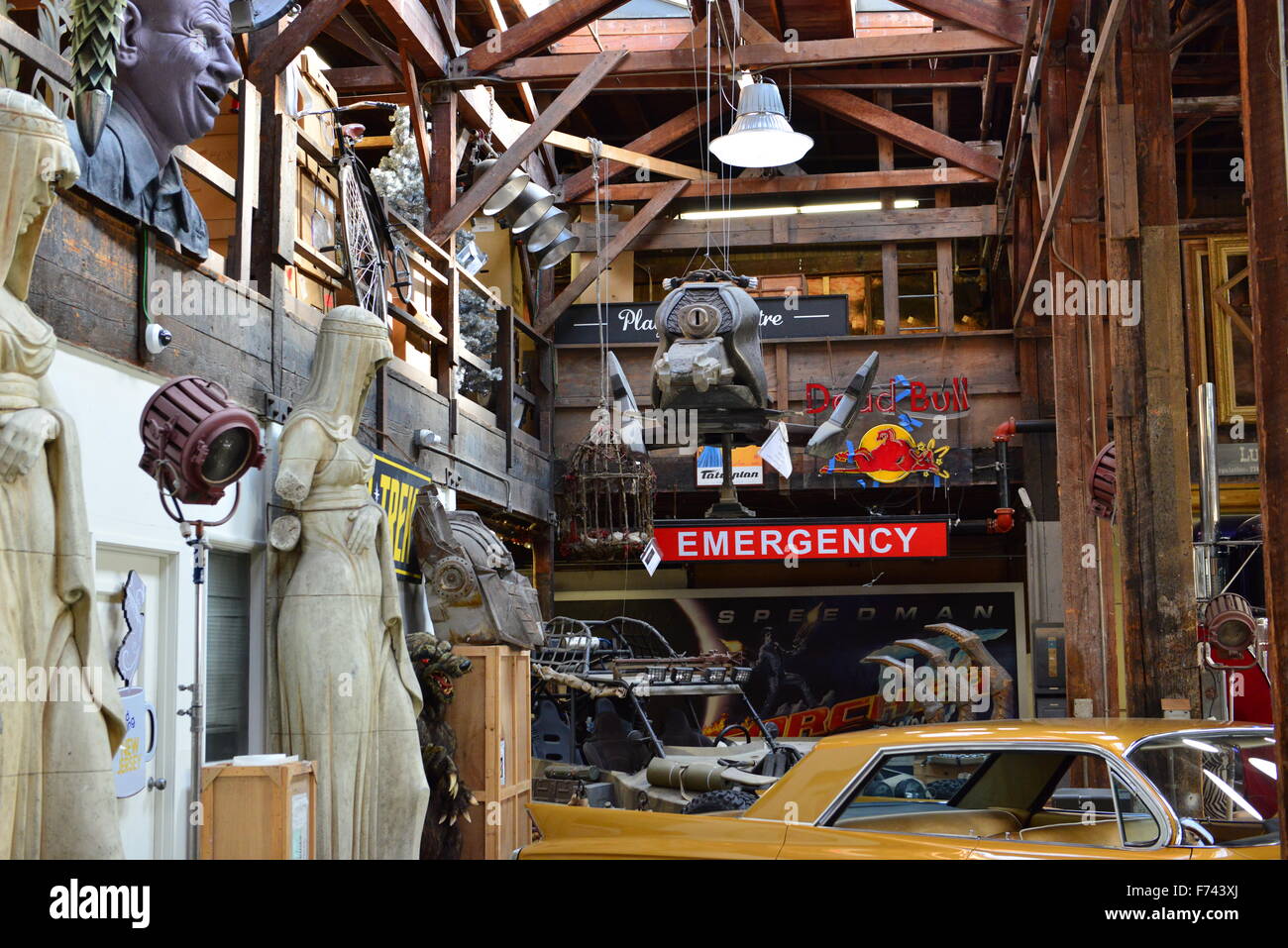 Eine Requisitenabteilung bei Paramount Pictures in Los Angeles. Stockfoto