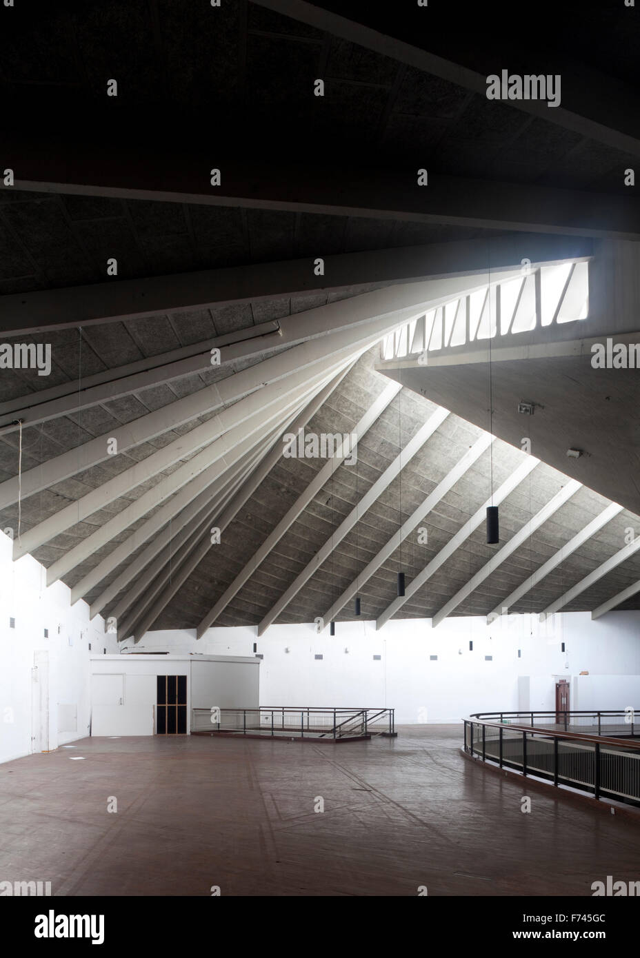 Decke Detail im Commonwealth Institute in der neuen konvertiert werden, Design Museum, Kensington, London, UK Stockfoto