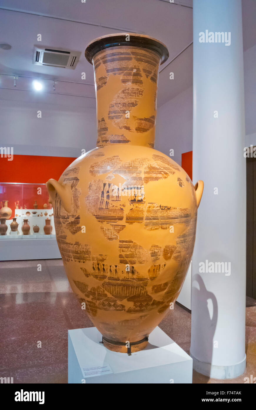 Geometrische Amphora aus 750 v. Chr., Archäologisches Nationalmuseum, Exarchia, Athen, Griechenland Stockfoto