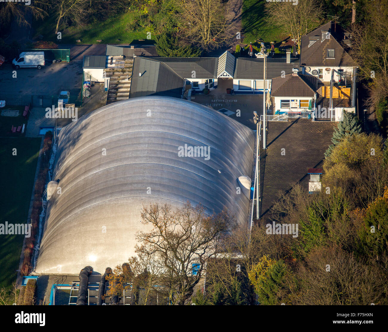 Außenpool mit Luft aufgeblasen Halle des Swimming club Blau-Weiß Bochum, Am Wiesengrund, Bochum, Ruhrgebiet, Stockfoto