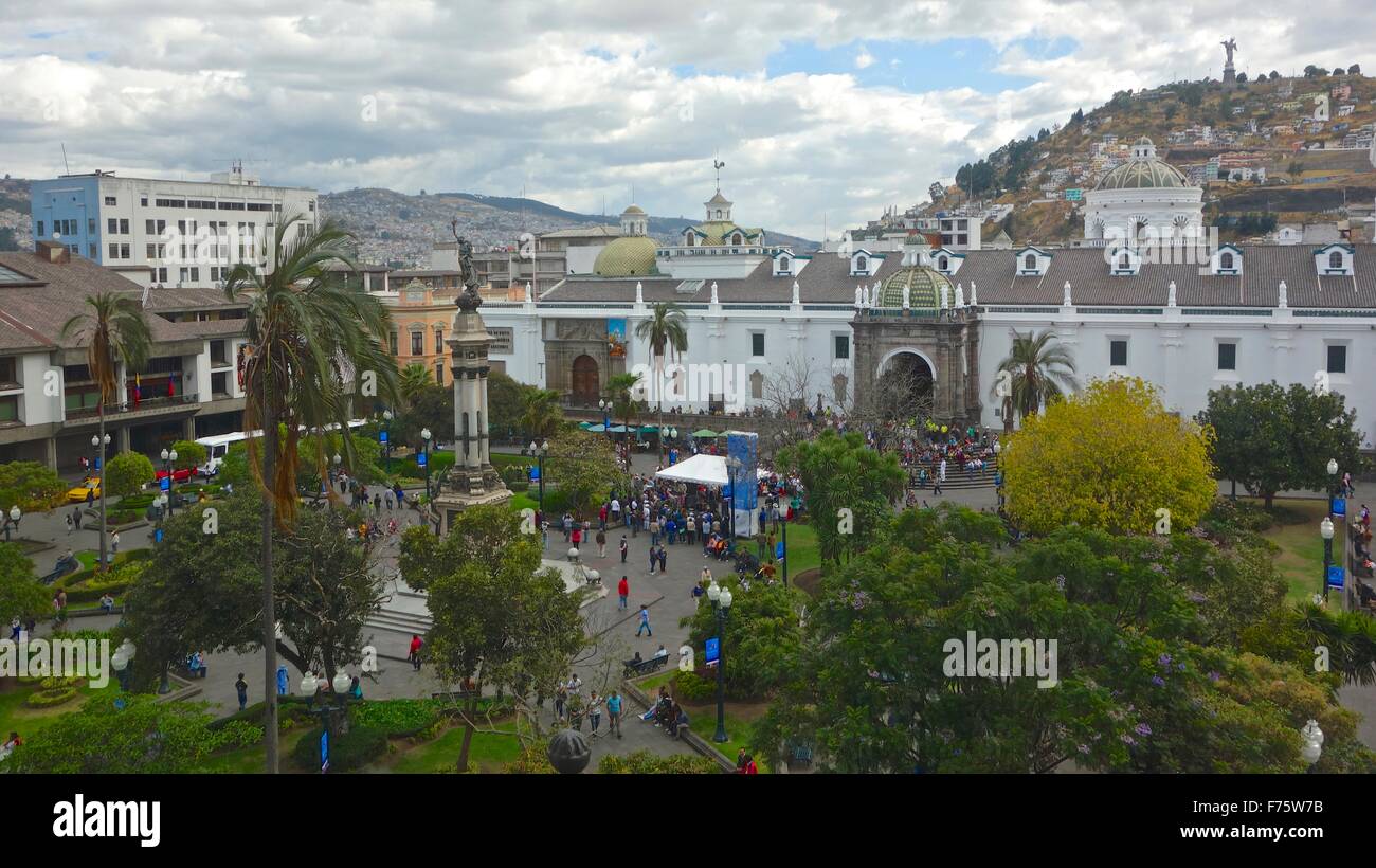 Plaza Grande, dem zentralen Platz in der historischen, kolonialen Zentrum von Quito, Ecuador. Stockfoto
