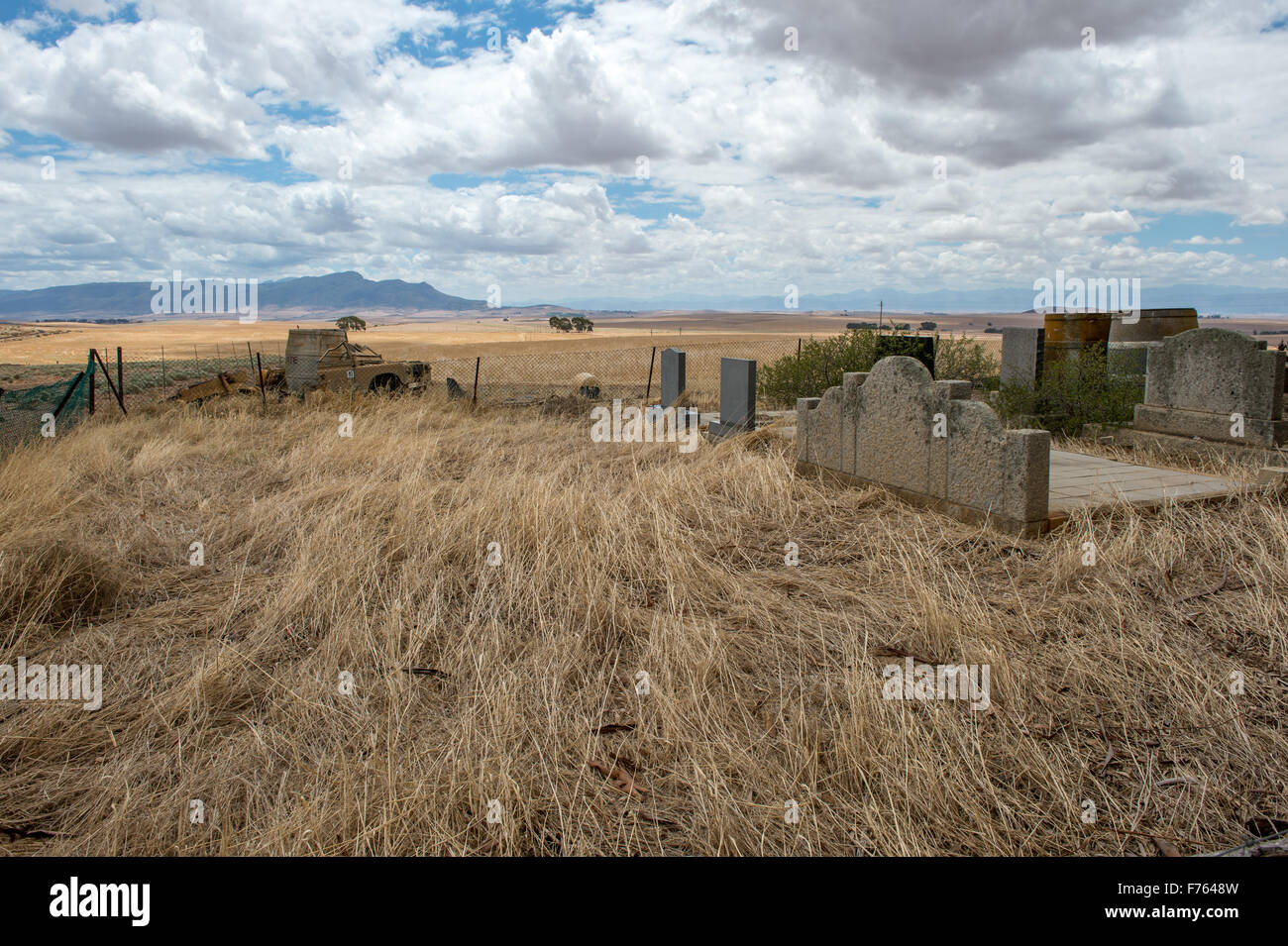 Grabsteine in einem Feld in Südafrika Stockfoto