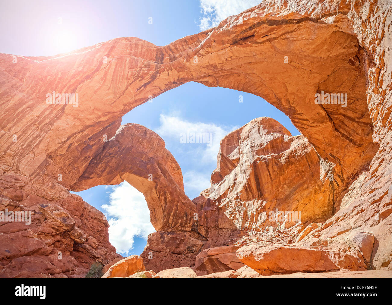 Double Arch im Arches National Park, USA. Stockfoto