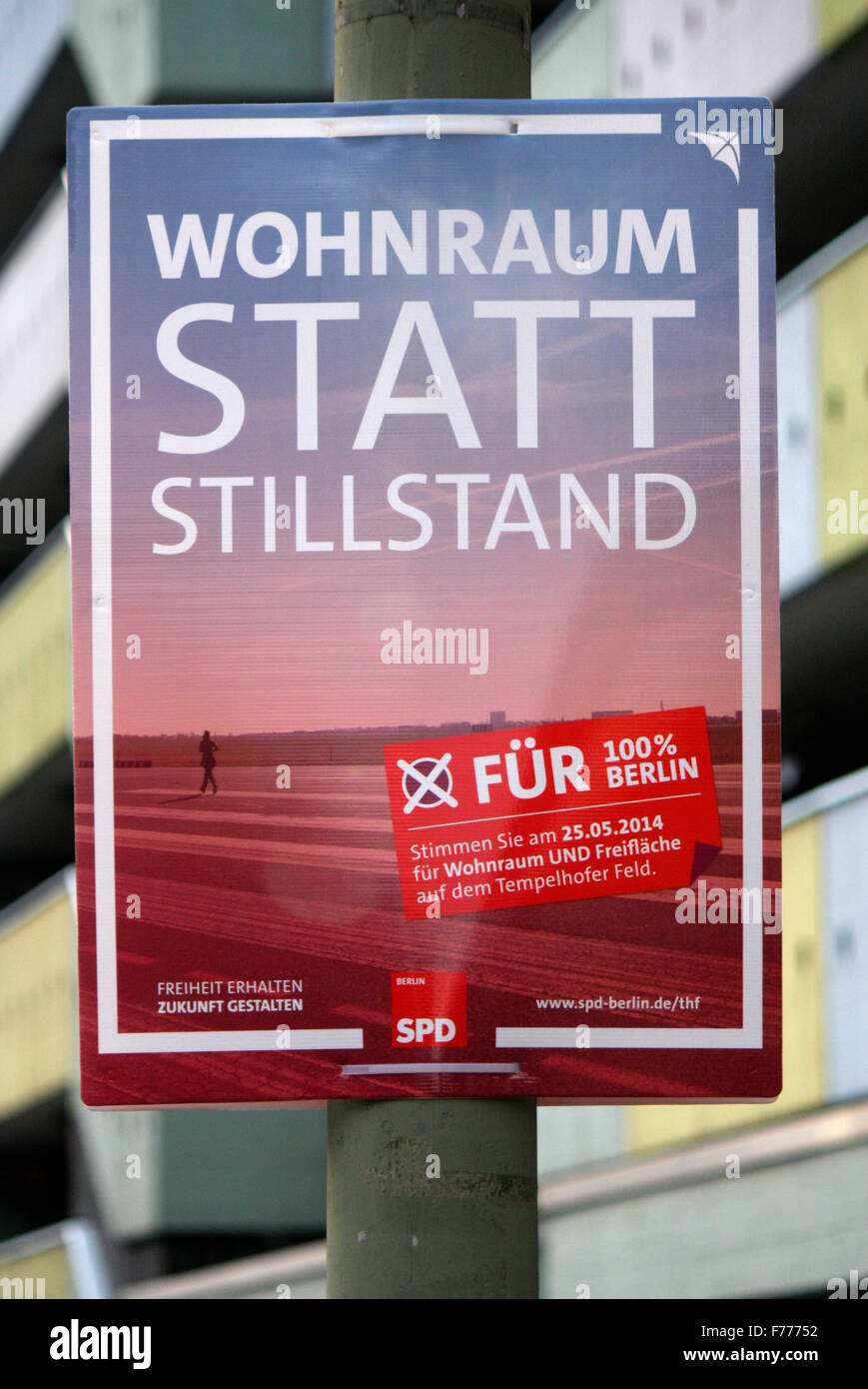 "Missständen Statt Stillstandes", SPD - Wahlplakate Zur Anstehenden Europawahl, Berlin. Stockfoto