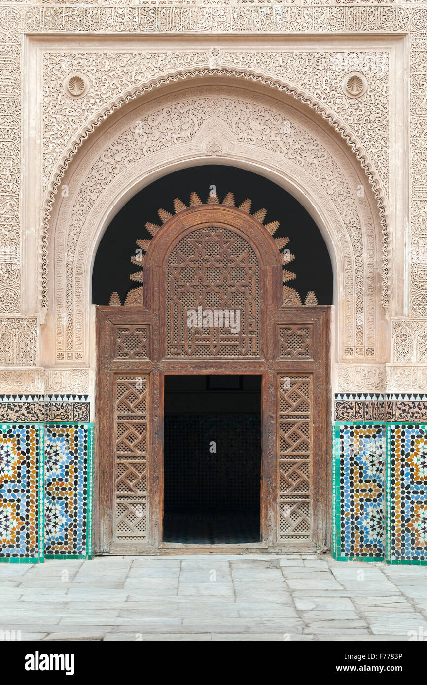 Reich verzierte Portal, Medersa Ali Ben Youssef, Marrakesch, Marokko Stockfoto