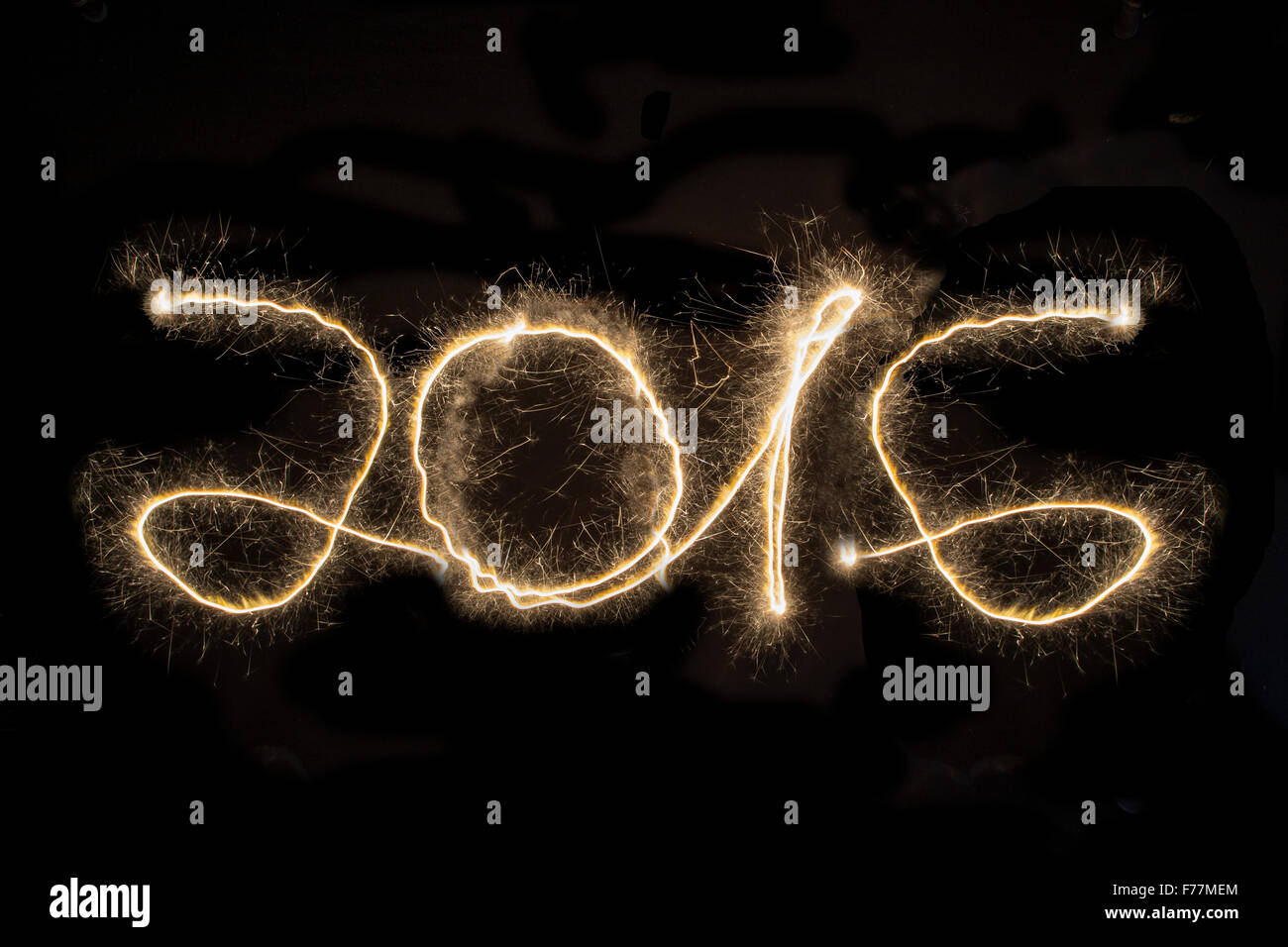 2016, Silvester, Licht Malerei, schwarzer Hintergrund, Silvester, Neujahr, Silvester, Jahreswechsel, Stockfoto