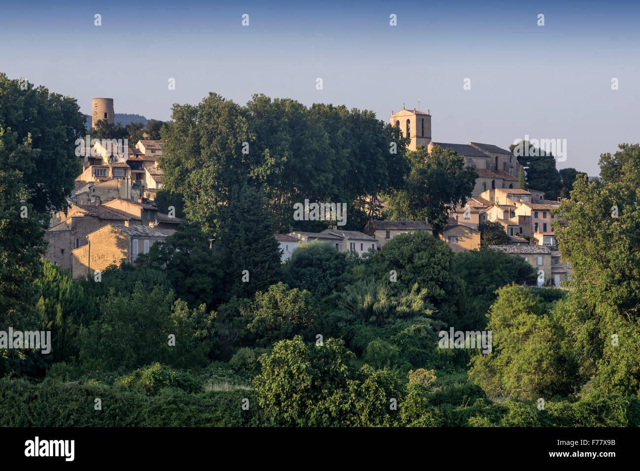 Cuceron, frohen Dorf Vaucluse Abteilung, Luberon, Provence, Frankreich Stockfoto