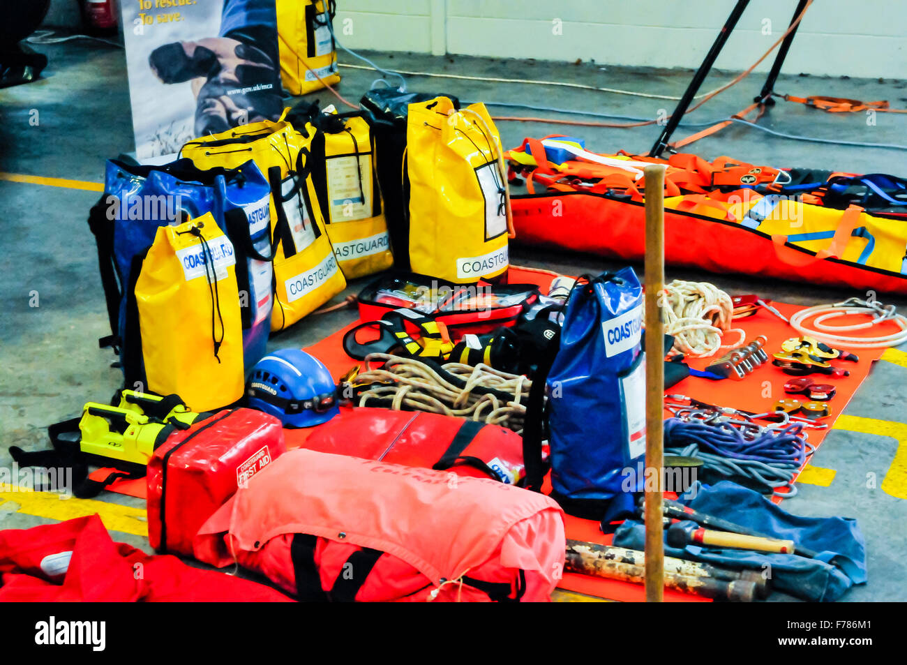 Nordirland. 26. November 2015. Rettungsgeräte von HM Coastguard angelegt bereit, während einer großen Rettungsaktion verwendet werden. Bildnachweis: Stephen Barnes/Alamy Live-Nachrichten Stockfoto