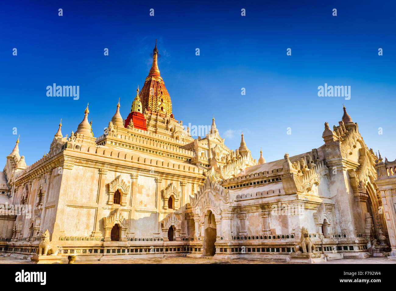 Bagan, Myanmar im Ananda-Tempel. Stockfoto