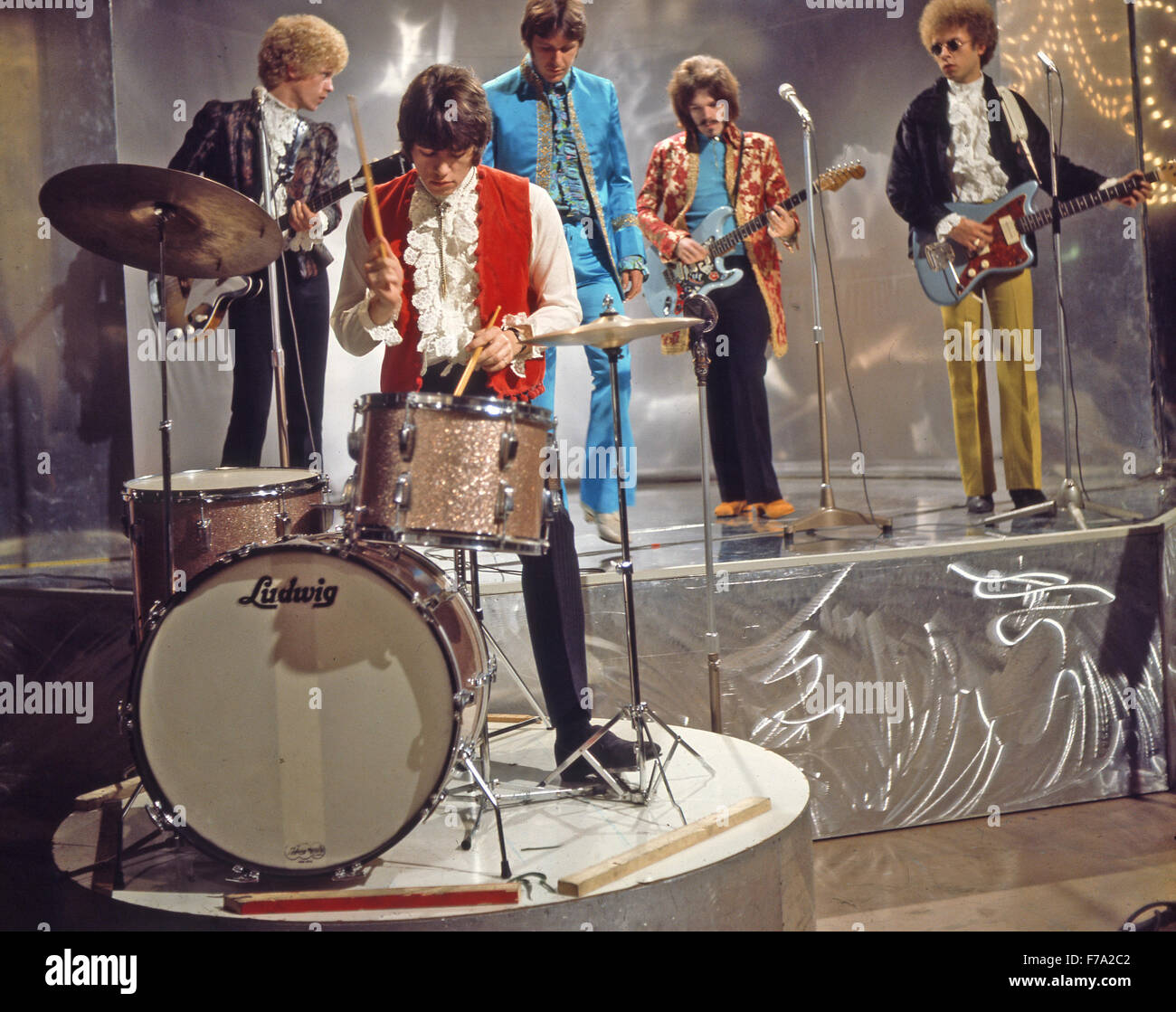 DIE bewegen UK-pop-Gruppe im Jahr 1967. Von links: as Kefford, Bev Bevan, Trevor Burton Roy Wood, Trevor Burton. Foto Tony Gale Stockfoto