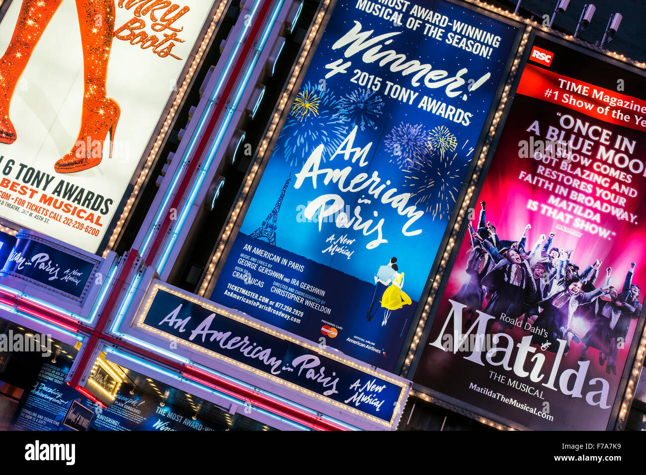 Musical Plakate Theatre District Broadway Manhattan New York Usa Stockfotografie Alamy