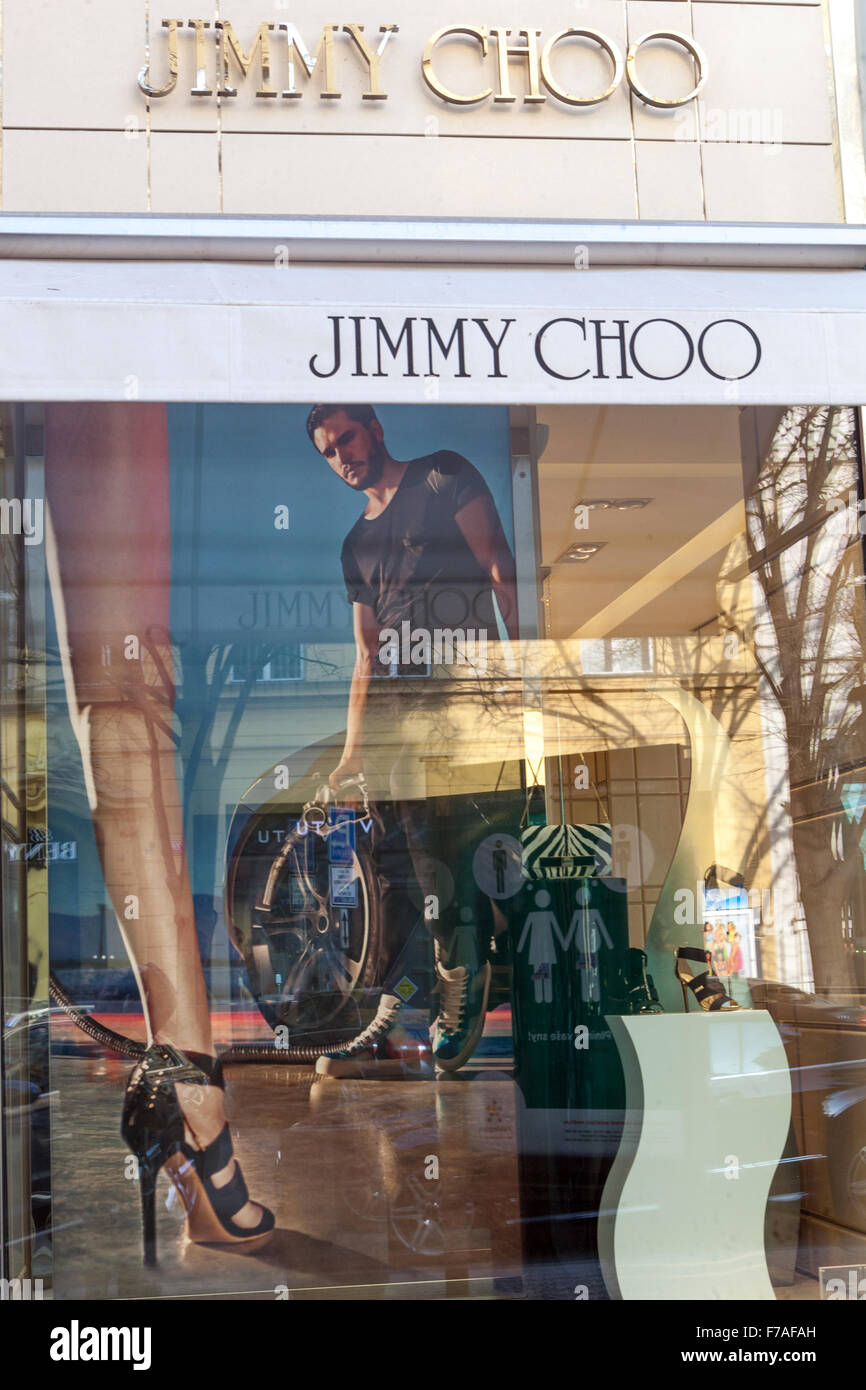 Luxus store Jimmy Choo, Fashion Store in Prag Parizska Straße einkaufen, Altstadt, Tschechische Republik Stockfoto