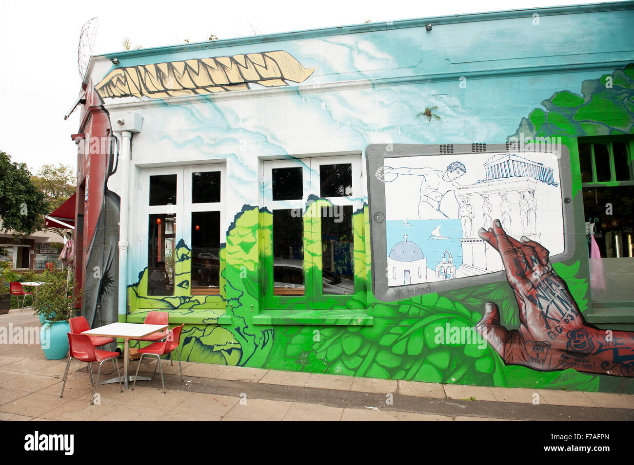 Straßencafé in Glenwood-Vorort von Durban in Südafrika.  Trendiges Restaurant im Stadtteil Morningside von Durban. Stockfoto