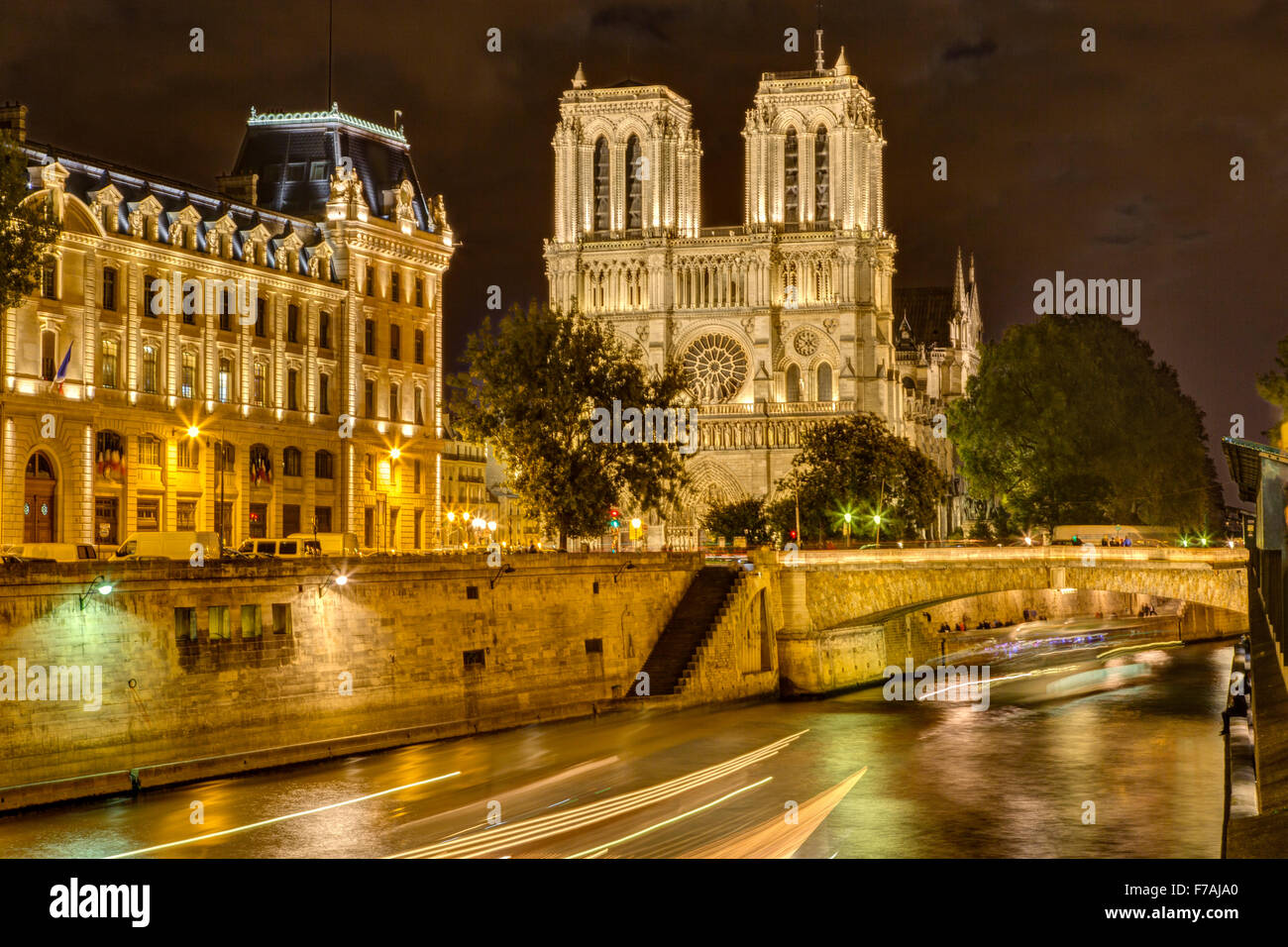 Nacht Foto von Notre Dame, Paris Frankreich Stockfoto