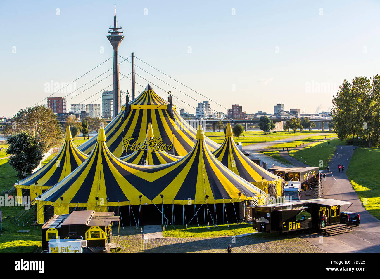 Circus Tents Stockfotos und -bilder Kaufen - Alamy