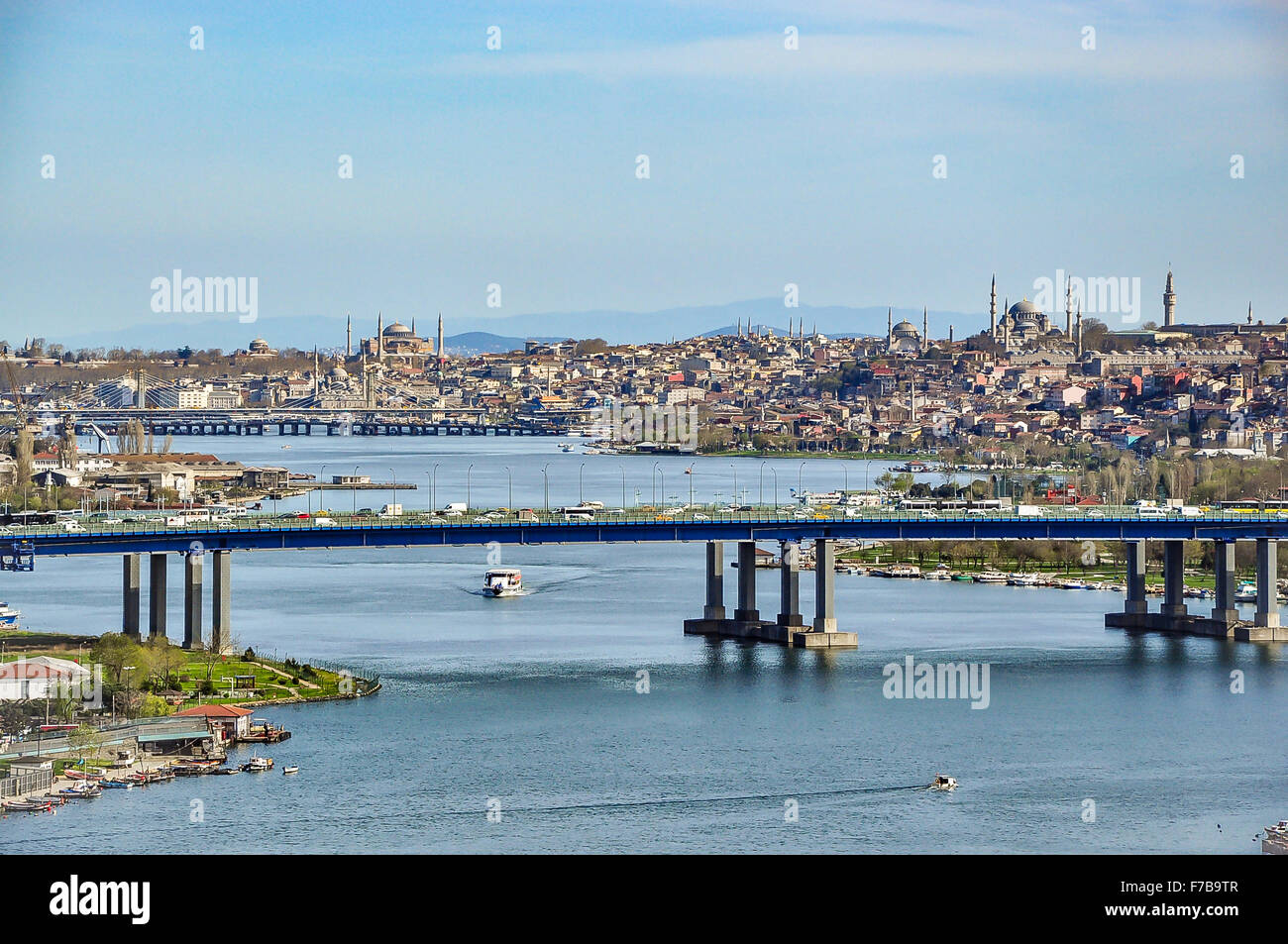Panoramablick auf Istanbul von Pierre Loti-Hügel Stockfoto