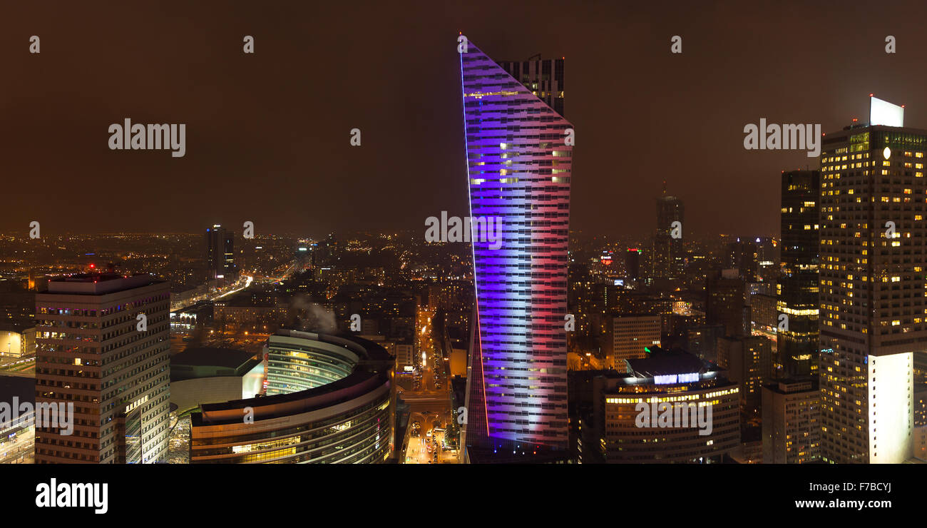 Nachtansicht des Warschauer Mittelstadt Gebäude in Polen in Europa Stockfoto