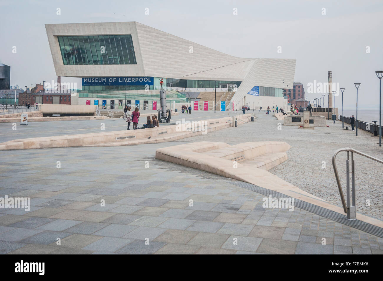 Das Museum von Liverpool, Woodside, Pier Head, Waterfront, Liverpool März 2013 PHILLIP ROBERTS Stockfoto