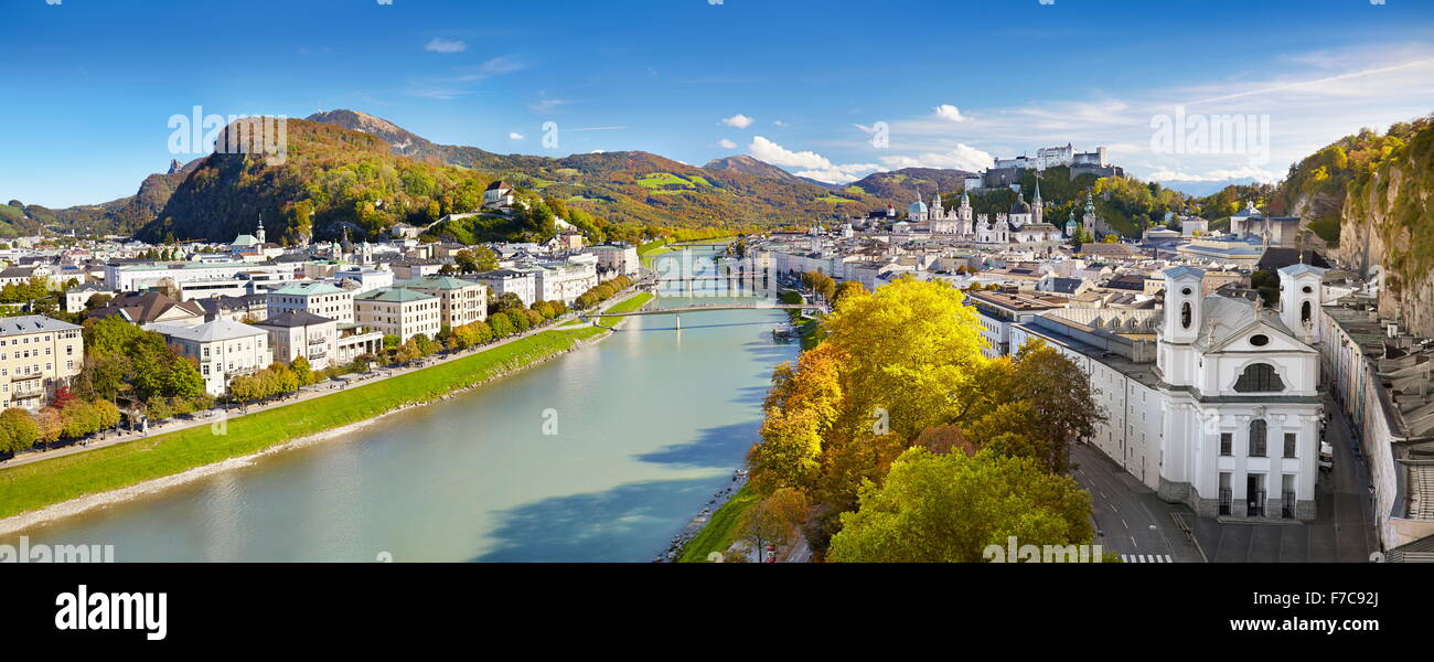 Panoramische Luftaufnahme der Stadt Salzburg, Österreich Stockfoto
