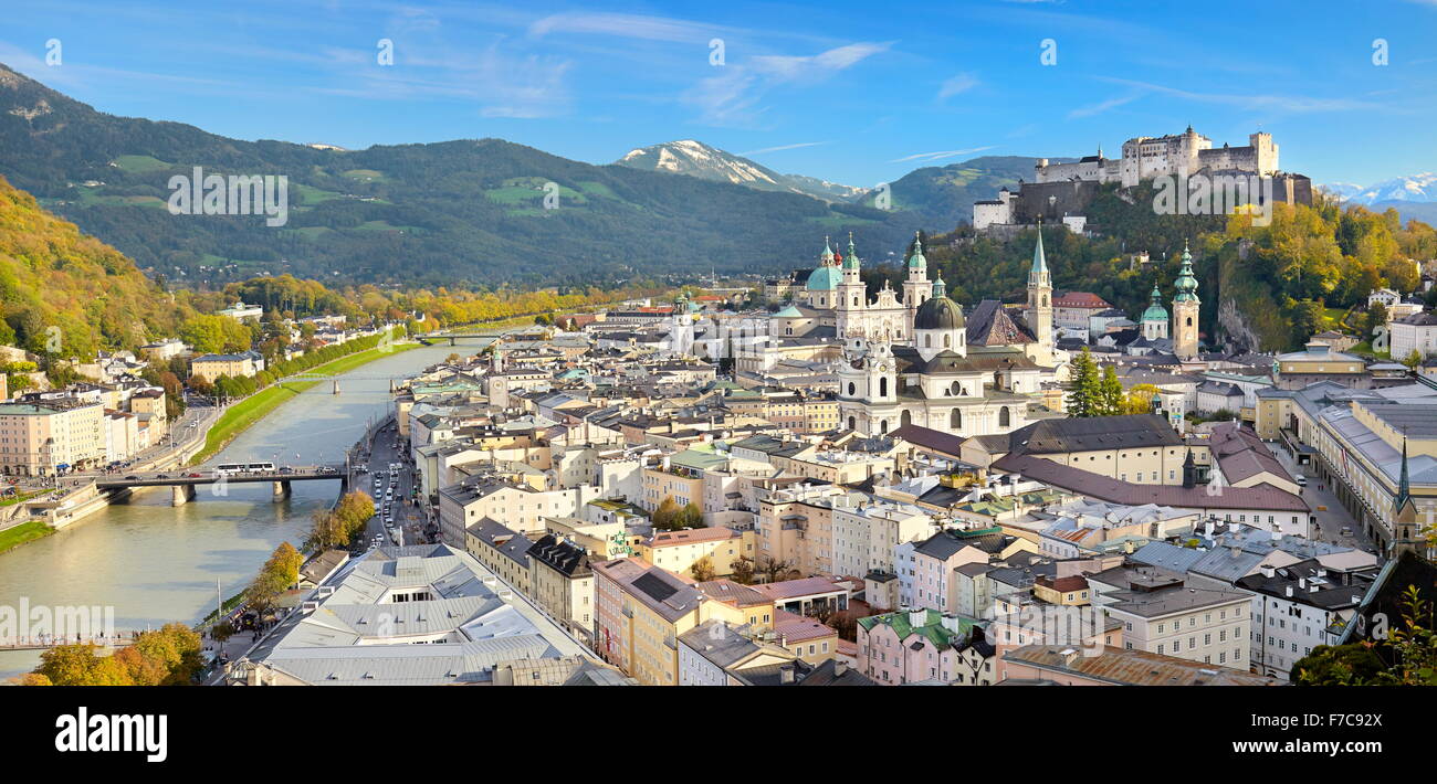 Österreich - Panorama Luftaufnahme der Salzburger Altstadt Stockfoto
