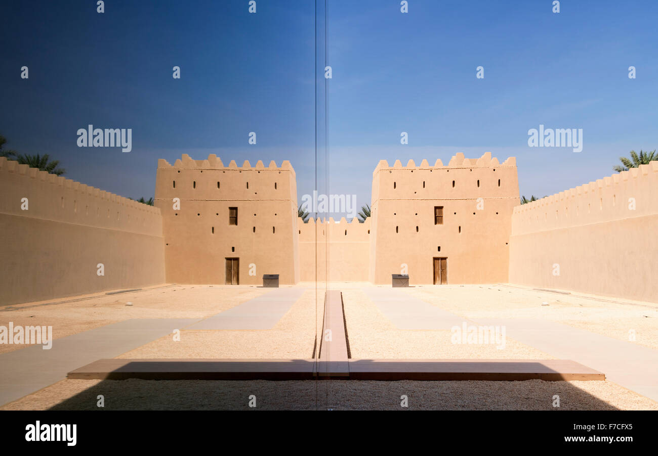 Außenansicht des neuen Museums am rekonstruierten Fort Qasr Al Muwaiji (Geburtsort von Scheich Khalifa bin Zayed Al Nahyan), Al Ain Stockfoto