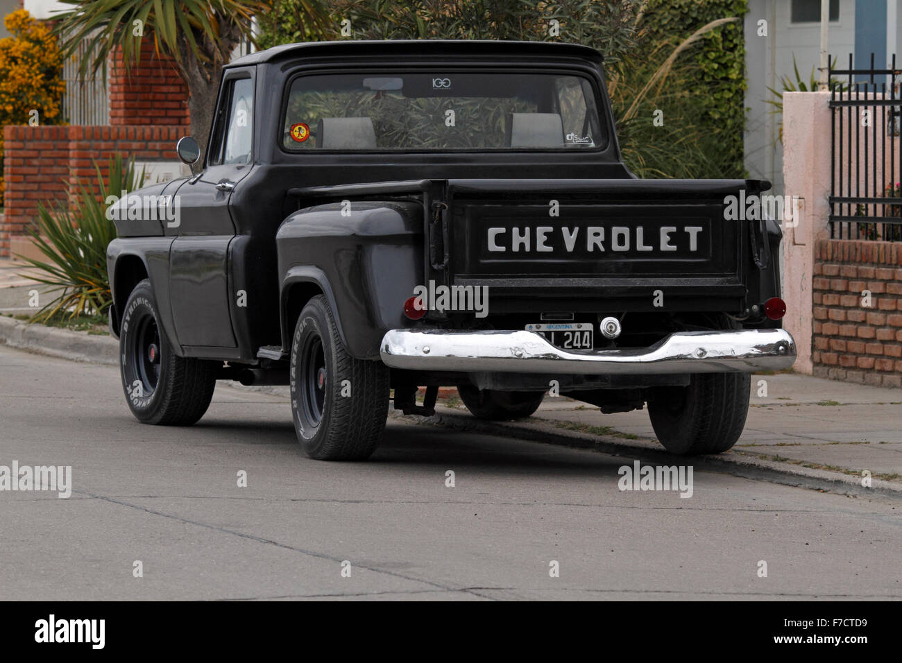 Alten schwarzen Chevrolet Pick-up, Registered in Argentinien. Stockfoto