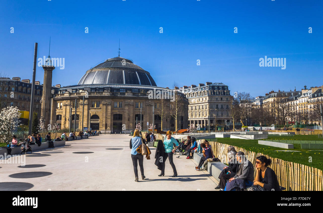 Im Zentrum von Paris um Louvre Stockfoto