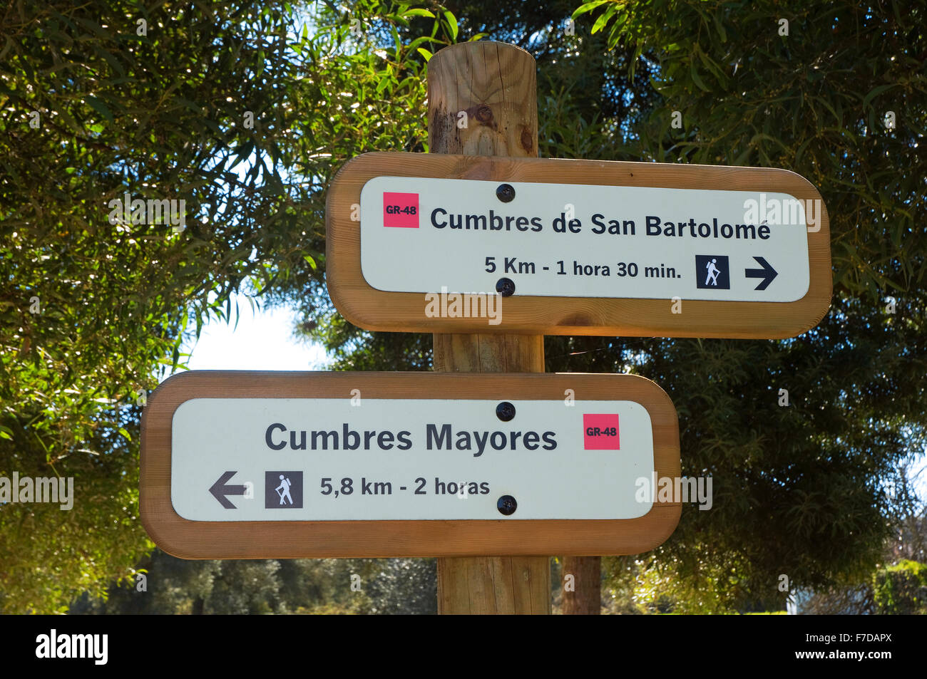 Naturpark Sierra de Aracena, Poster Weg, Cumbres de Enmedio, Huelva Provinz, Region von Andalusien, Spanien, Europa Stockfoto