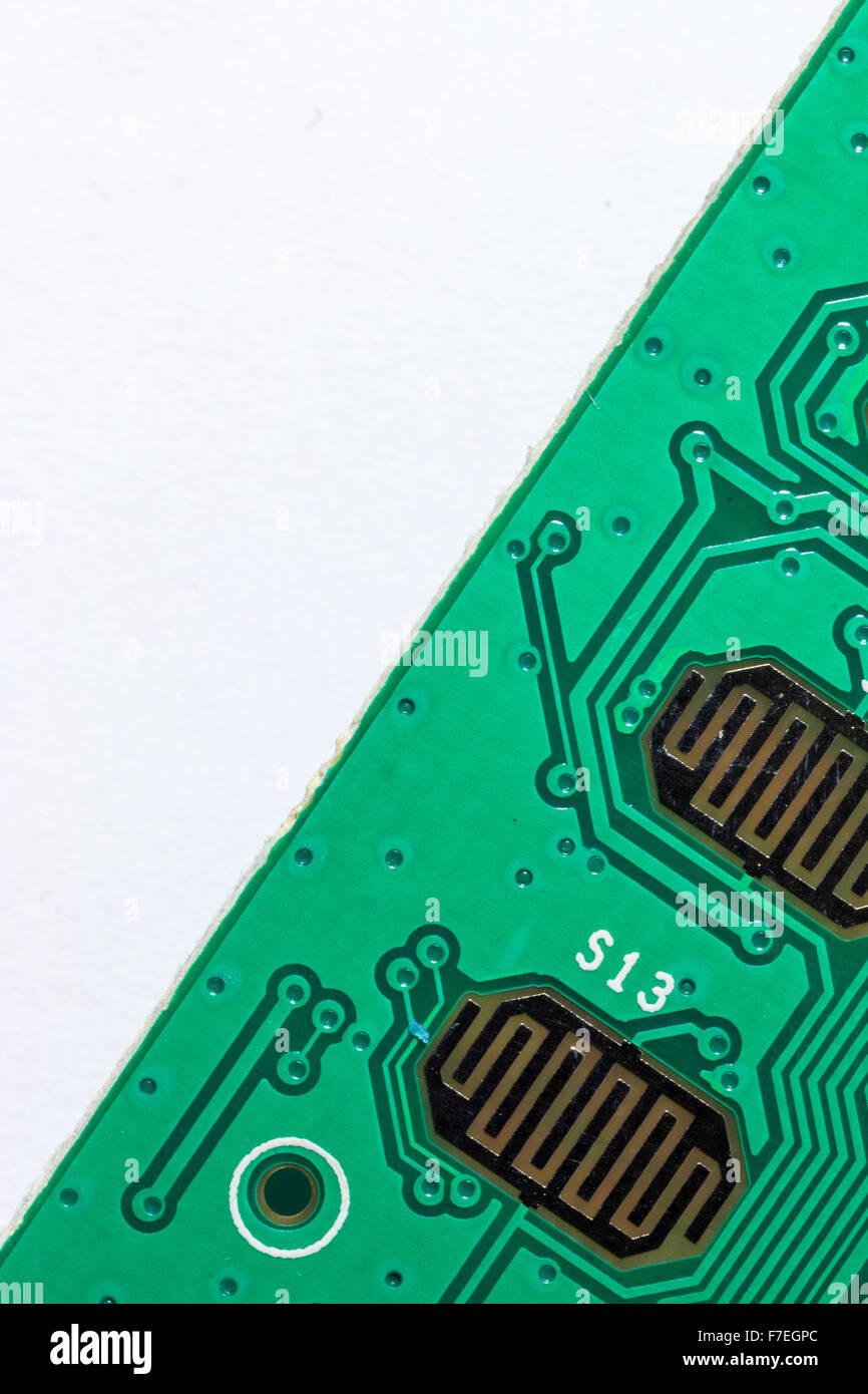 Makro Nahaufnahme Details und elektronischen Schaltungen der grünen Platine Stockfoto