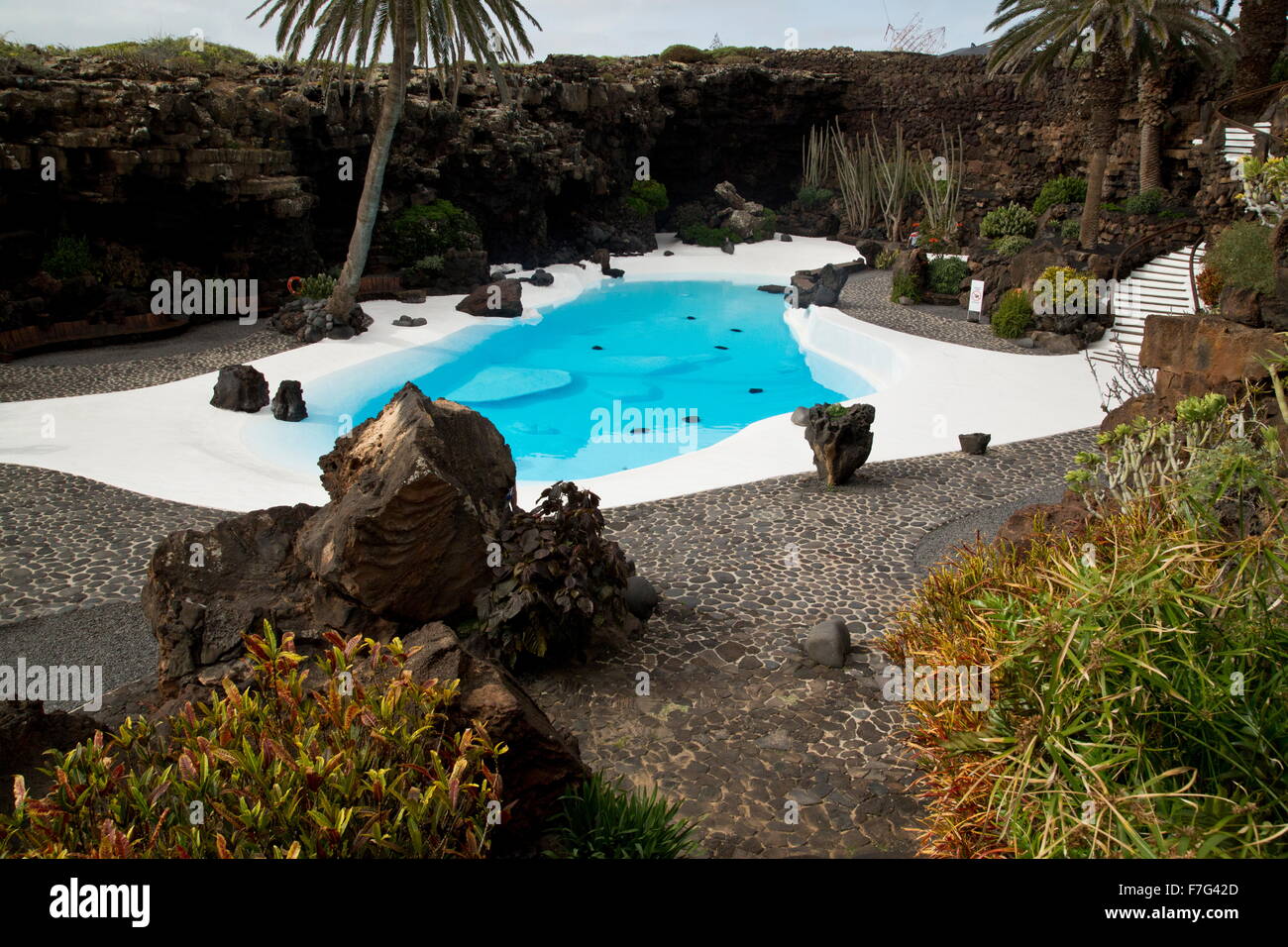 Jameos del Agua, ein Café und Lava-Tunnel, Lanzarote. Stockfoto